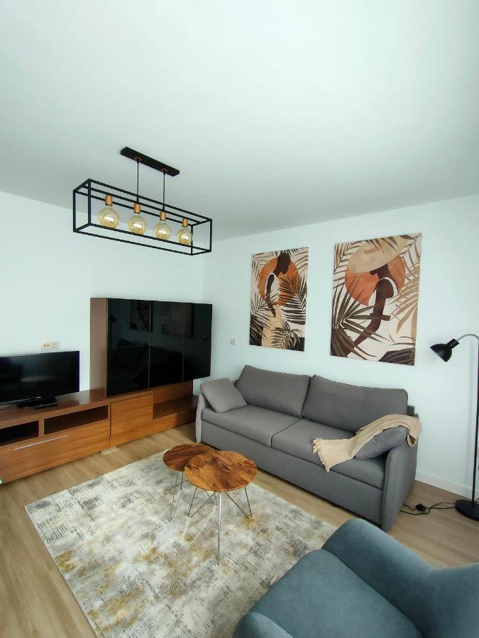Second Home Arzua Apartamentos Bagian luar foto